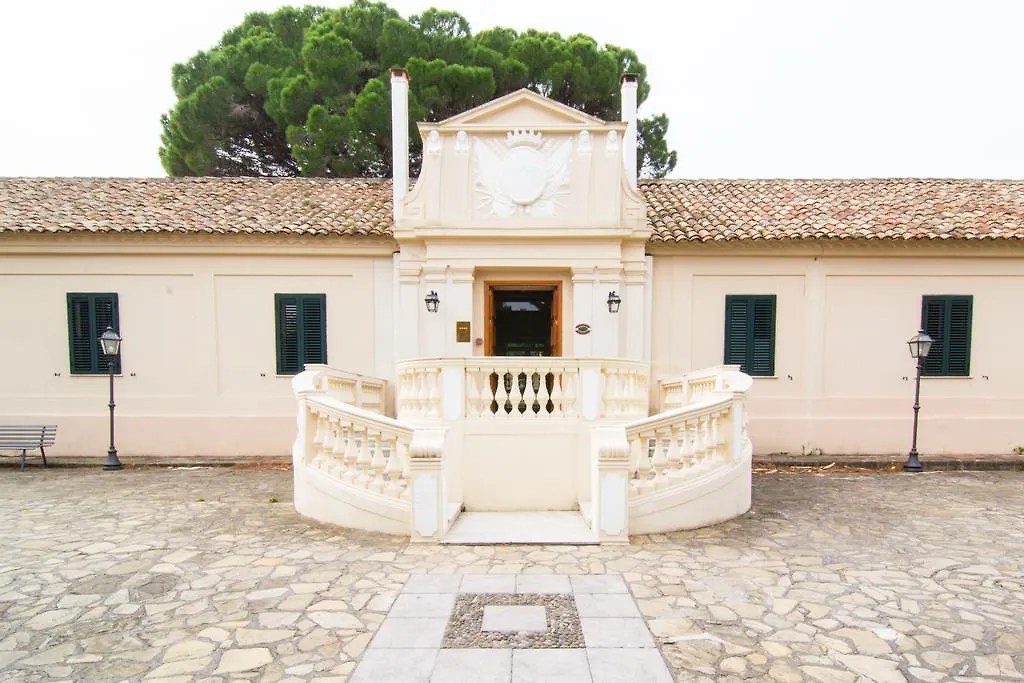Torre Artale Hotel Trabia
