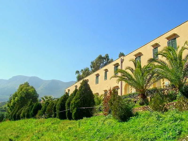 Torre Artale Hotel Trabia Italien