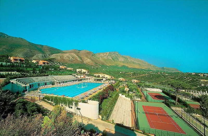 Torre Artale Hotel Trabia