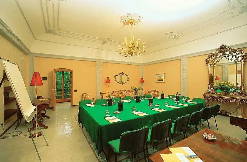 Torre Artale Hotel Trabia 4*,