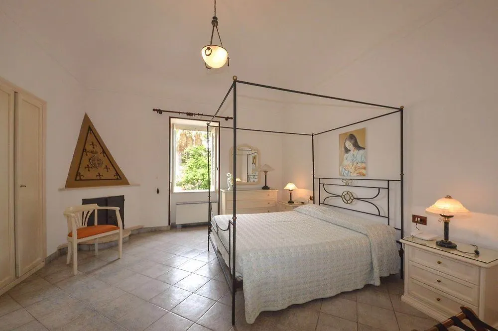 Torre Artale Hotel Trabia