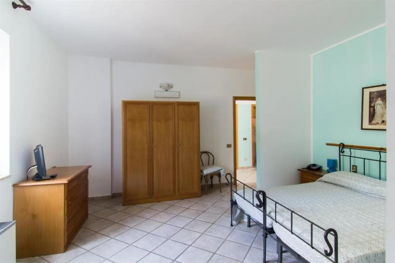 Torre Artale Hotel Trabia Italien